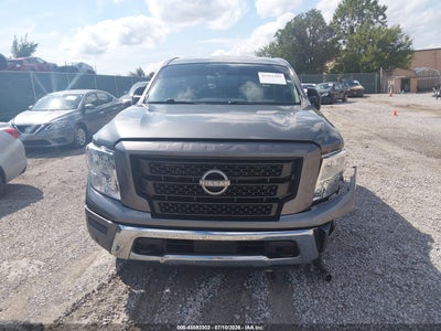 NISSAN TITAN