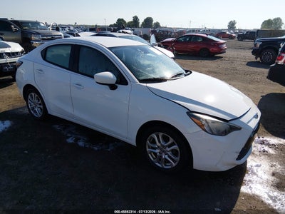 2017 Toyota Yaris Ia
