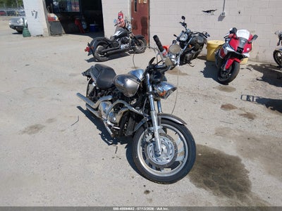 2005 HONDA VTX1300 C