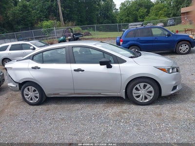 NISSAN VERSA