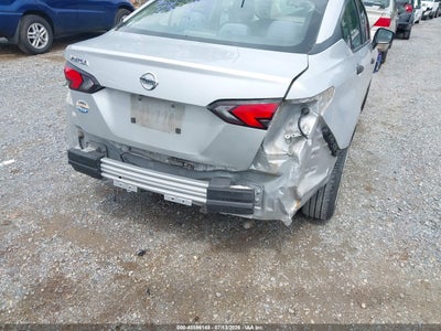 NISSAN VERSA