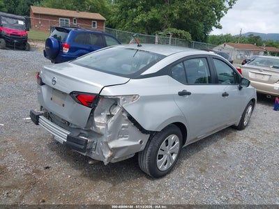 NISSAN VERSA