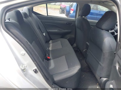 NISSAN VERSA
