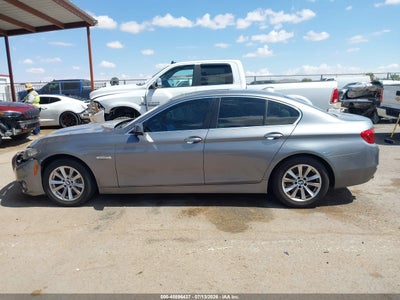 BMW 528I