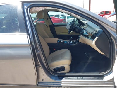 BMW 528I