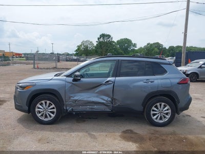 TOYOTA COROLLA CROSS