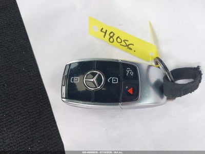 MERCEDES-BENZ E 300