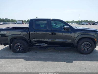 2025 NISSAN FRONTIER 13