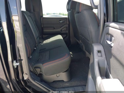2025 NISSAN FRONTIER 8
