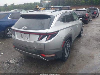 HYUNDAI TUCSON HYBRID