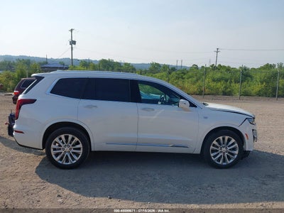 CADILLAC XT6