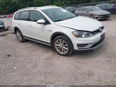 2017 Volkswagen Golf Alltrack