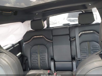 RIVIAN R1S