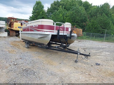 2010 Bennington Pontoon