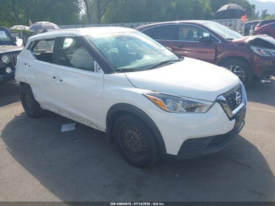 2020 Nissan Kicks