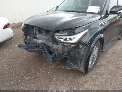 INFINITI QX80