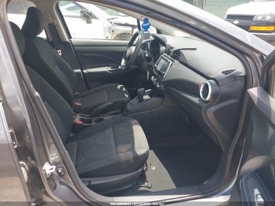 NISSAN VERSA