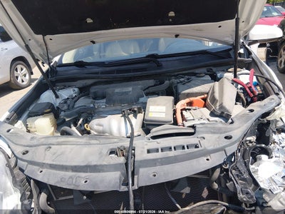 TOYOTA CAMRY HYBRID
