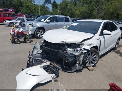 TOYOTA CAMRY HYBRID