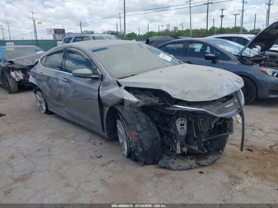 CHRYSLER 200