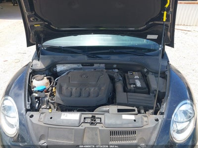 VOLKSWAGEN BEETLE