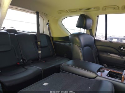 INFINITI QX80