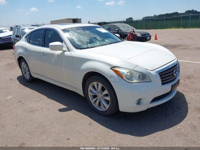 2011 Infiniti M37X