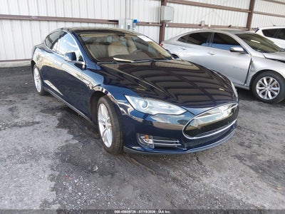 2014 Tesla Model S