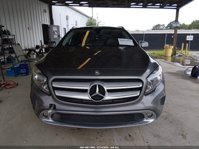 MERCEDES-BENZ GLA 250
