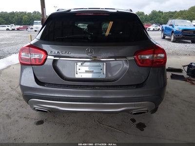 MERCEDES-BENZ GLA 250