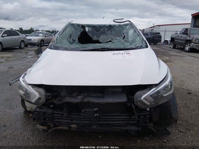 NISSAN VERSA