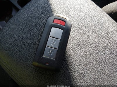 MITSUBISHI OUTLANDER SPORT