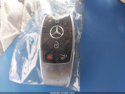 MERCEDES-BENZ GLB 250