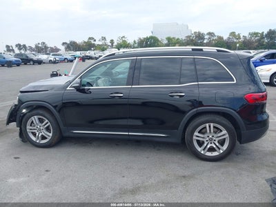 MERCEDES-BENZ GLB 250