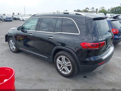 MERCEDES-BENZ GLB 250