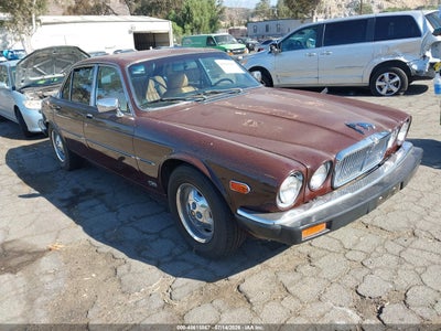 1984 Jaguar Xj6