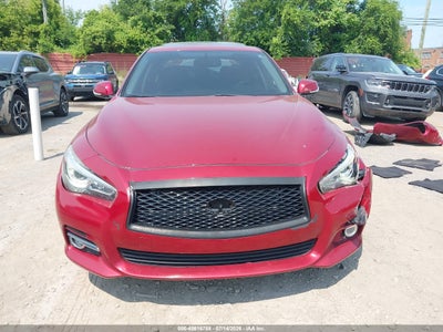 INFINITI Q50