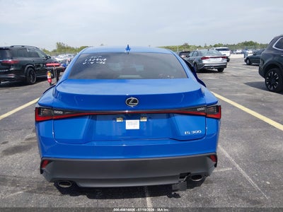 LEXUS IS 300
