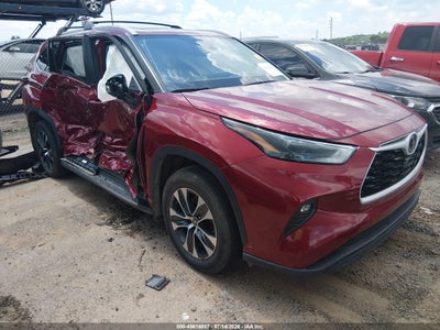 2025 Toyota Highlander Hybrid