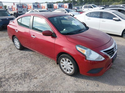 NISSAN VERSA