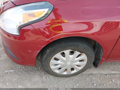 NISSAN VERSA