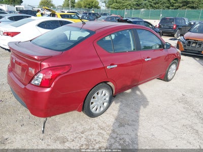 NISSAN VERSA