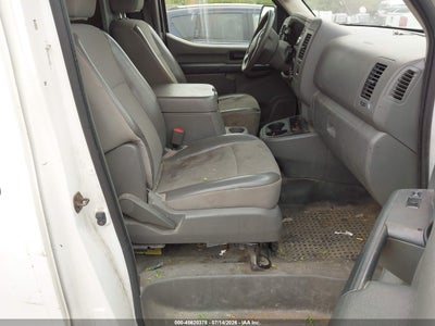 NISSAN NV CARGO NV2500 HD