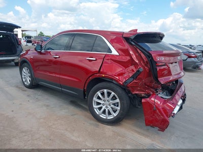 CADILLAC XT4