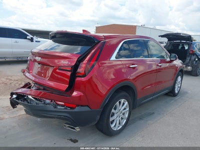 CADILLAC XT4