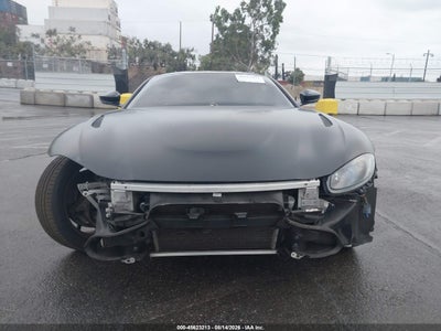 ASTON MARTIN VANTAGE
