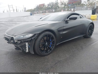ASTON MARTIN VANTAGE