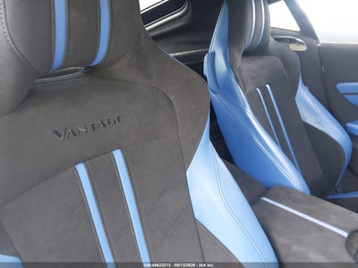 ASTON MARTIN VANTAGE
