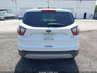 2017 FORD ESCAPE 16