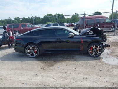 KIA STINGER